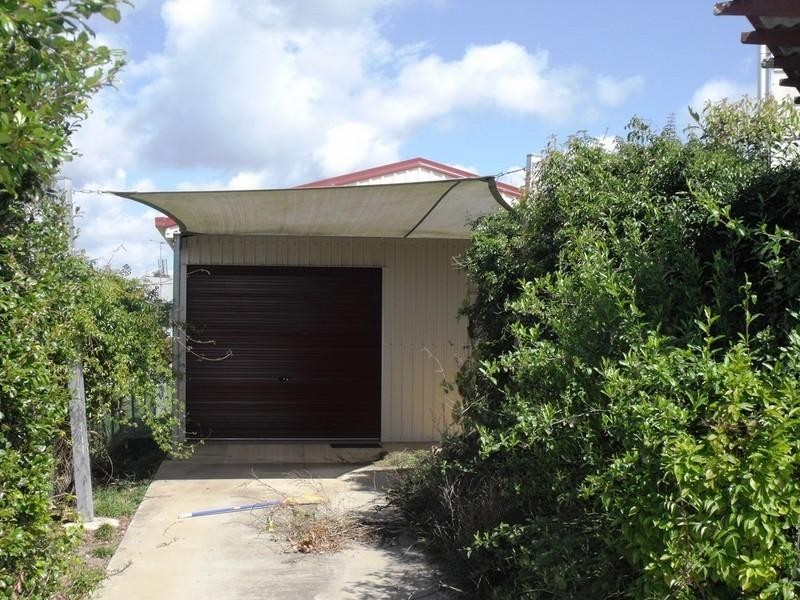 33 Rosalie Drive, Yarraman QLD 4614