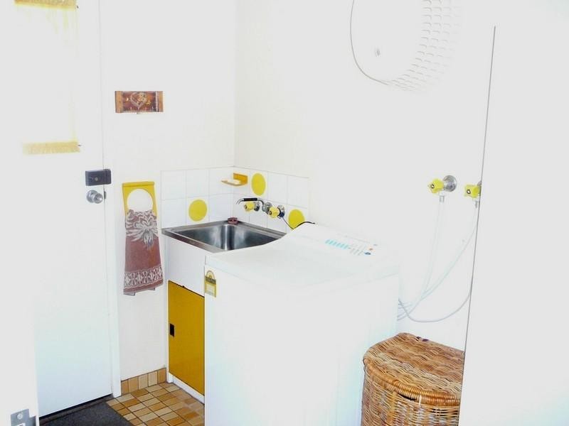 1 Brisbane Street, Nanango QLD 4615