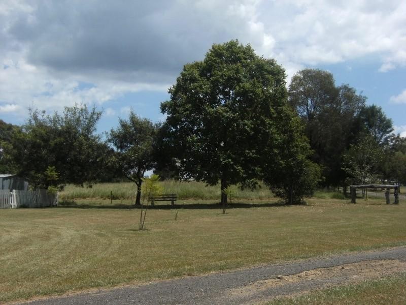 Blackbutt QLD 4306