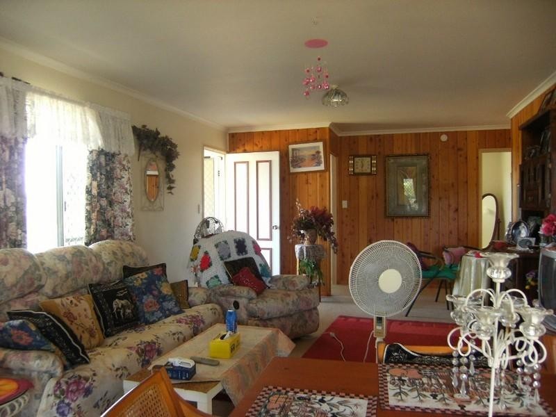 Blackbutt QLD 4306