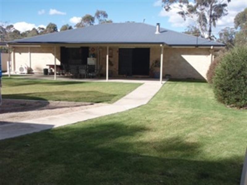 Nanango QLD 4615