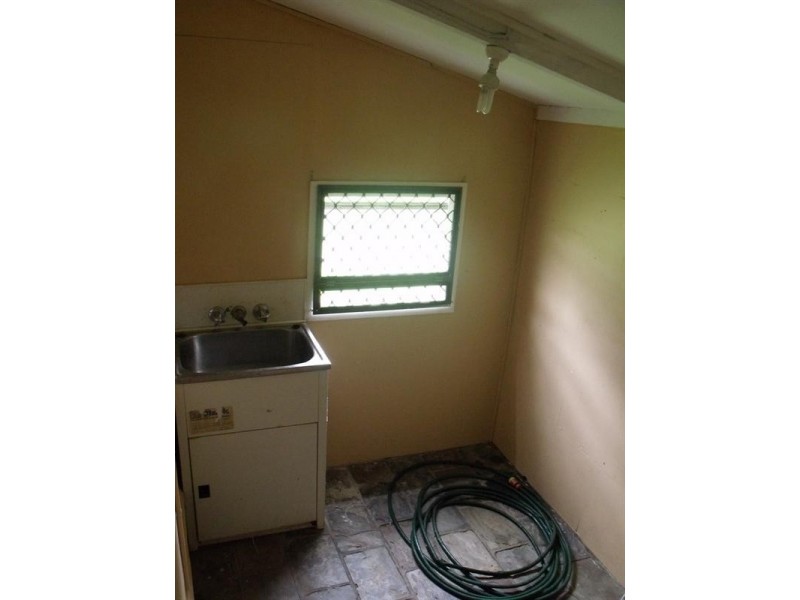 82 Fitzroy Street, Nanango QLD 4615