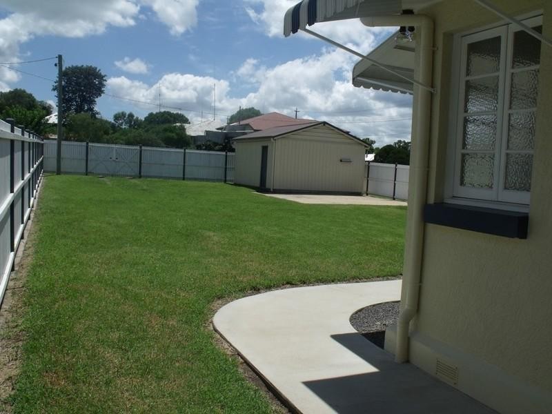 61 Fitzroy Street, Nanango QLD 4615