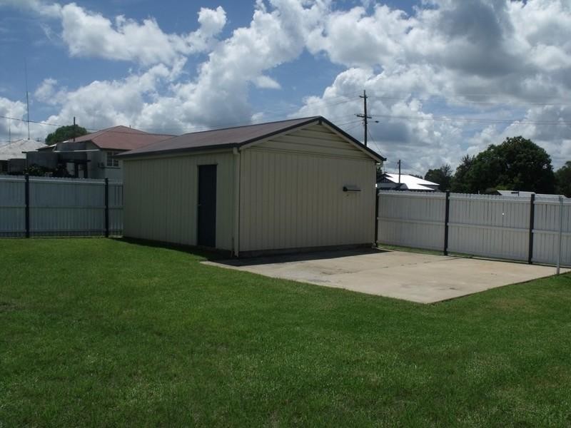 61 Fitzroy Street, Nanango QLD 4615