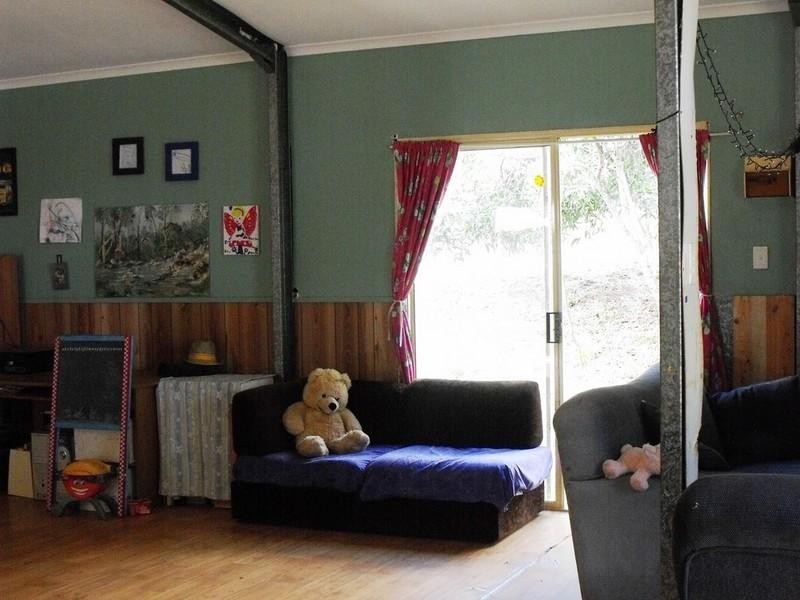 74 Anderson Road, South Nanango QLD 4615