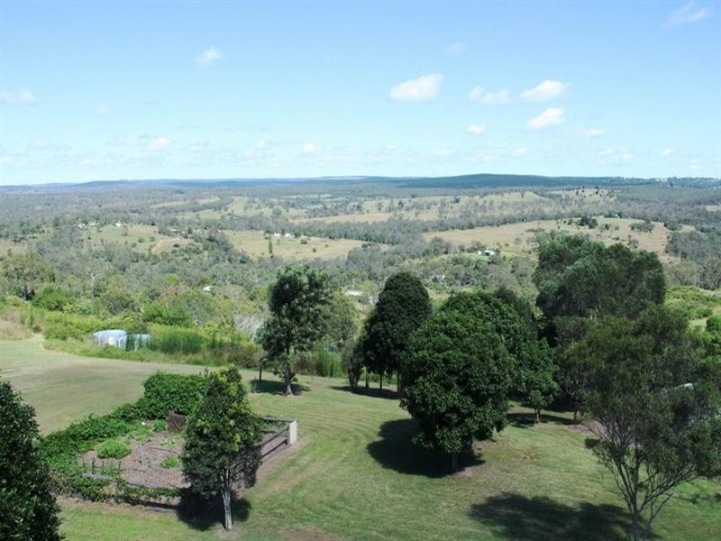 62 Muir Drive, Nanango QLD 4615