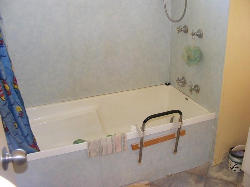 5 McDougall Street, Yarraman QLD 4614