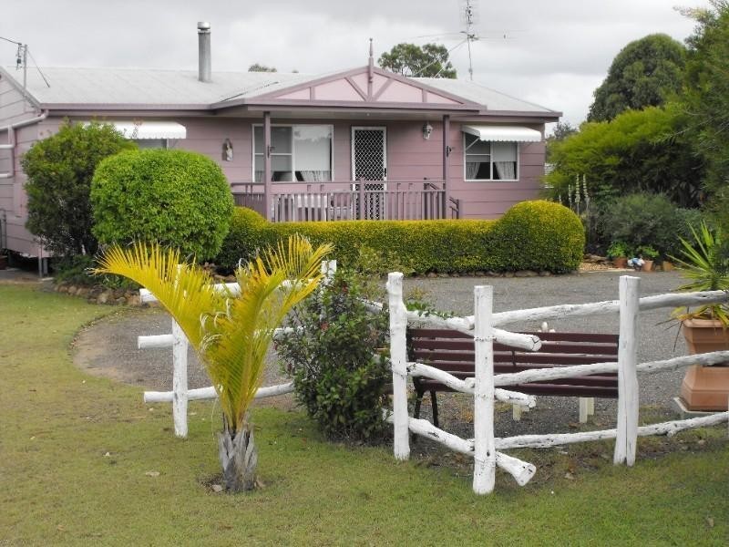 62 Dugdell Road, Nanango QLD 4615