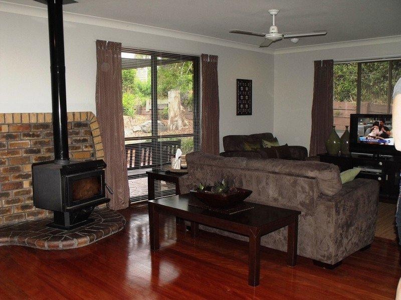 124 Brisbane Street, Nanango QLD 4615