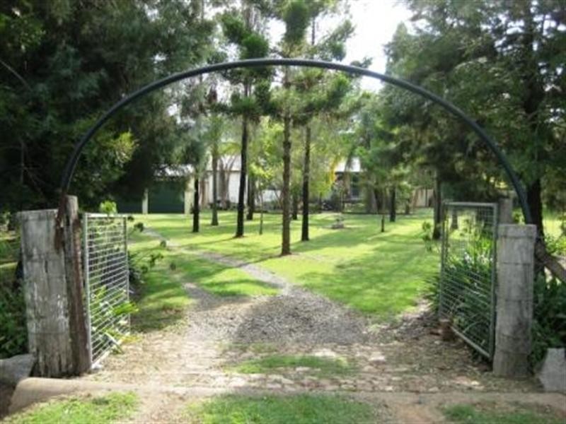 256 Old Yarraman Road, Nanango QLD 4615