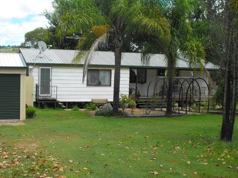 256 Old Yarraman Road, Nanango QLD 4615