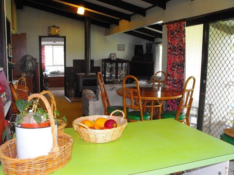 256 Old Yarraman Road, Nanango QLD 4615