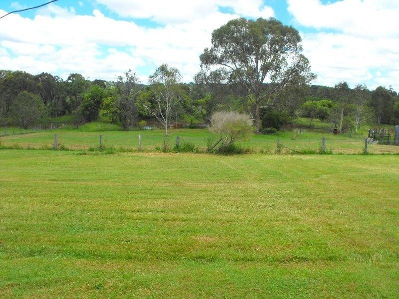 256 Old Yarraman Road, Nanango QLD 4615