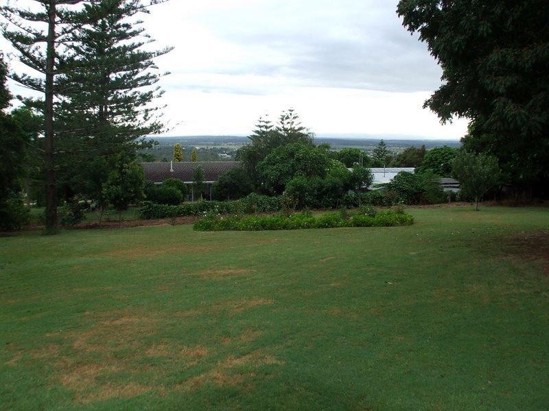 30 Moonya Street, Kingaroy QLD 4610