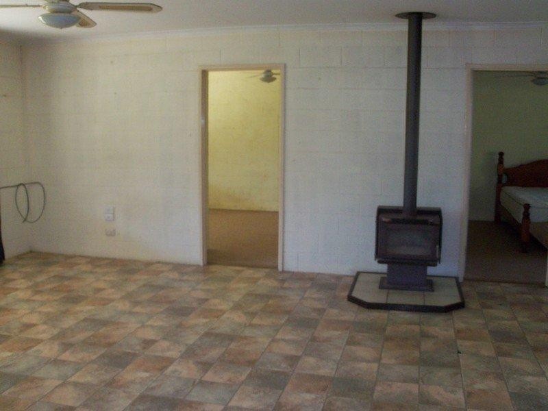 1722 Burnett Highway, Nanango QLD 4615