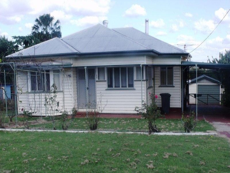 15 Fitzroy Street, Kingaroy QLD 4610