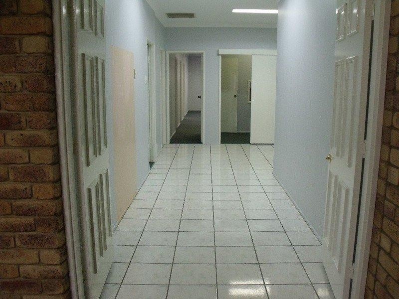 85-87 Drayton Street, Nanango QLD 4615