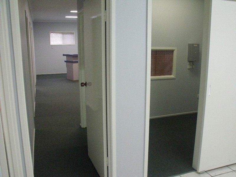 85-87 Drayton Street, Nanango QLD 4615