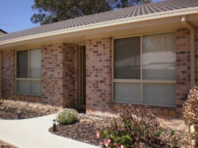 16 Thelma Street, Kingaroy QLD 4610
