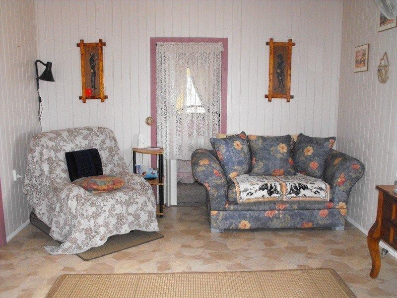 24 Gipps Street, Nanango QLD 4615