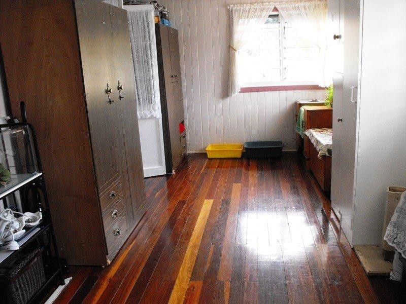 24 Gipps Street, Nanango QLD 4615