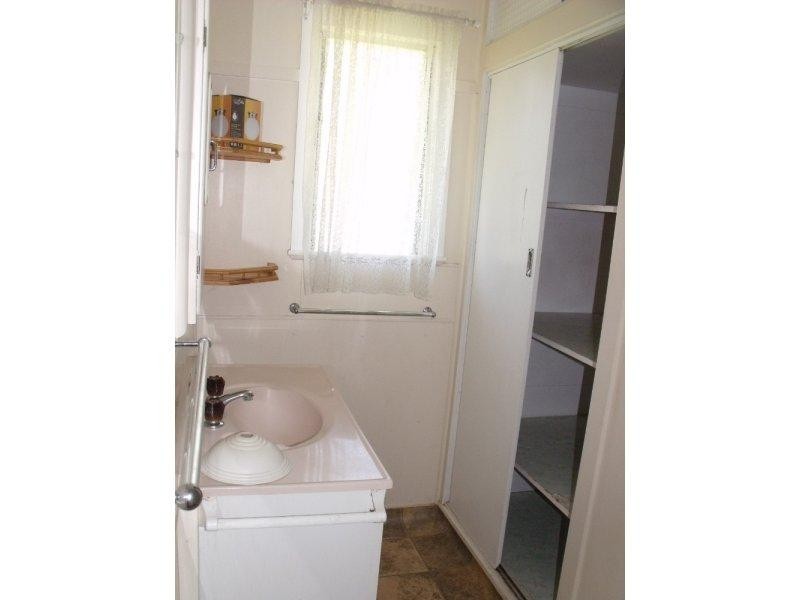 16 Knight Street, Kingaroy QLD 4610