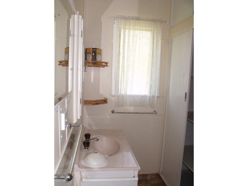 16 Knight Street, Kingaroy QLD 4610