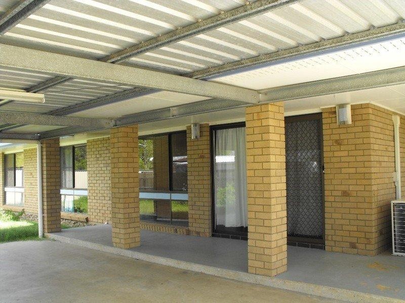 18 Birdie Street, Nanango QLD 4615