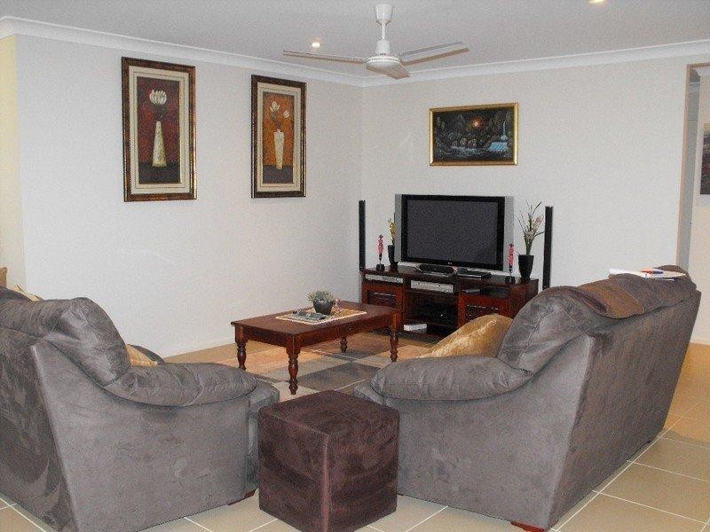 21 Anderson Road, Nanango QLD 4615