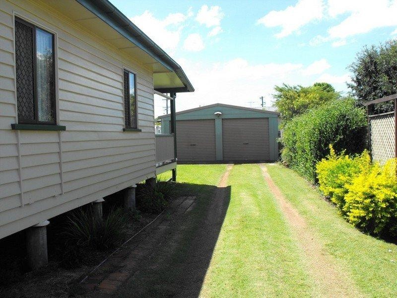 26 Arthur Street, Kingaroy QLD 4610