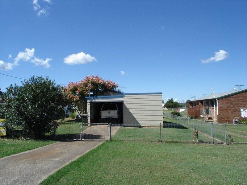 14 Windsor Circuit, Kingaroy QLD 4610