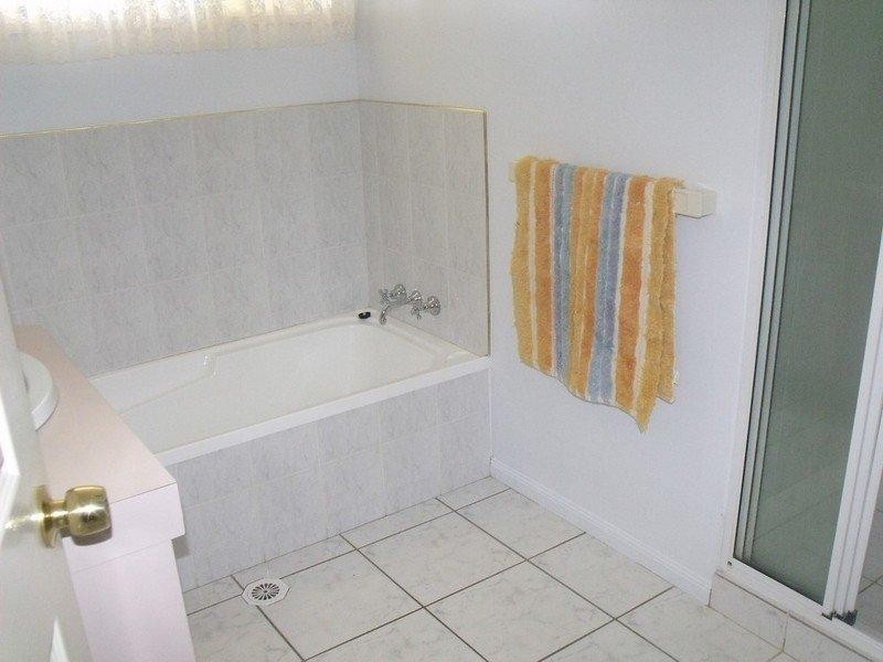 1038 River Road, Kingaroy QLD 4610