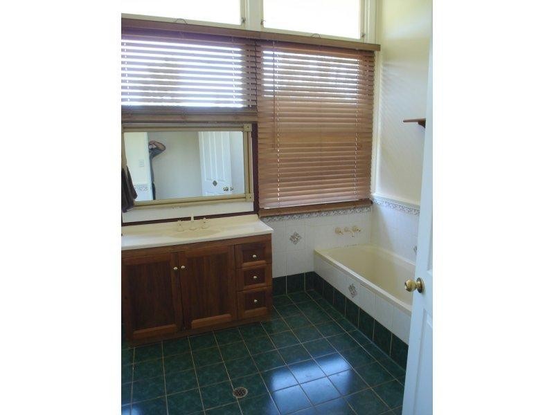 741 Kawl Kawl Road, Mondure QLD 4611