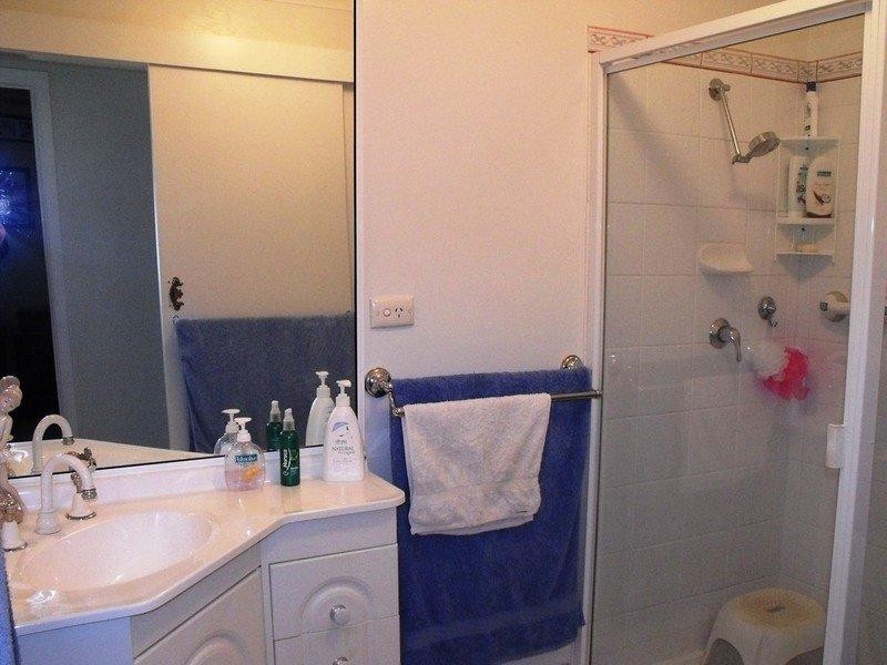 213 Carbeen Crescent, Nanango QLD 4615