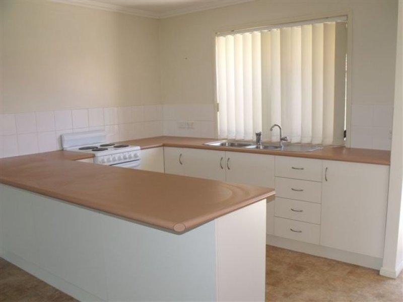 4/30 Baron Street, Kingaroy QLD 4610