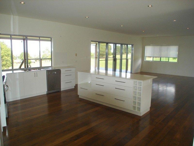 7 Sonaree Drive, Kingaroy QLD 4610