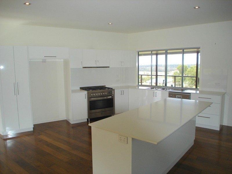 7 Sonaree Drive, Kingaroy QLD 4610