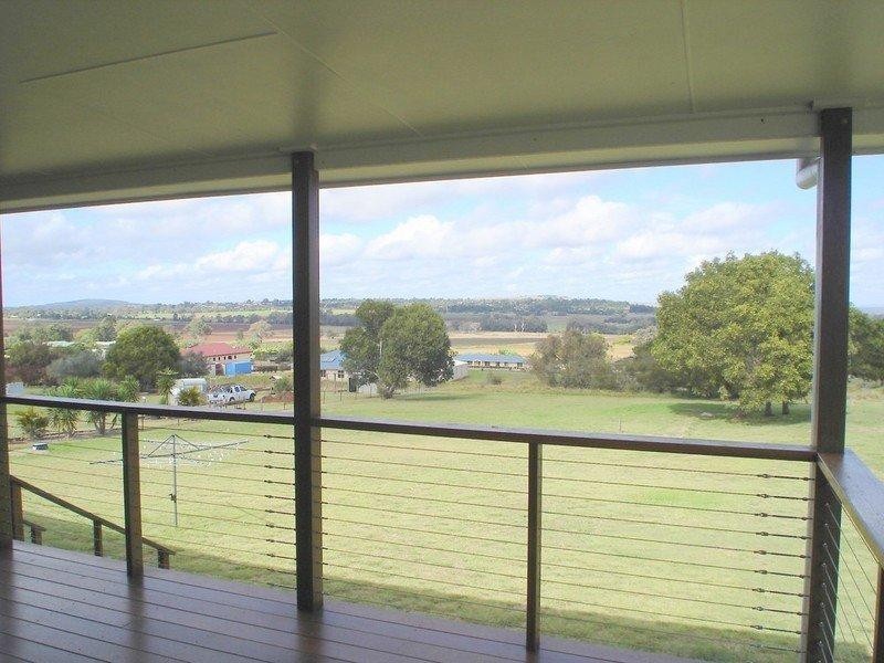 7 Sonaree Drive, Kingaroy QLD 4610