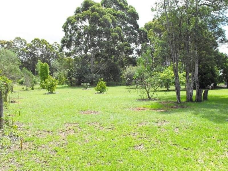 17 Curtis Road, Kingaroy QLD 4610