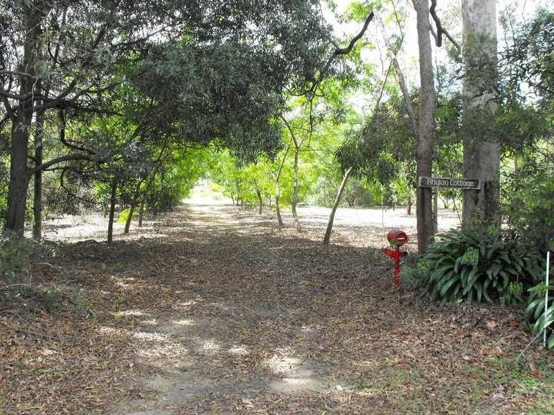 17 Curtis Road, Kingaroy QLD 4610