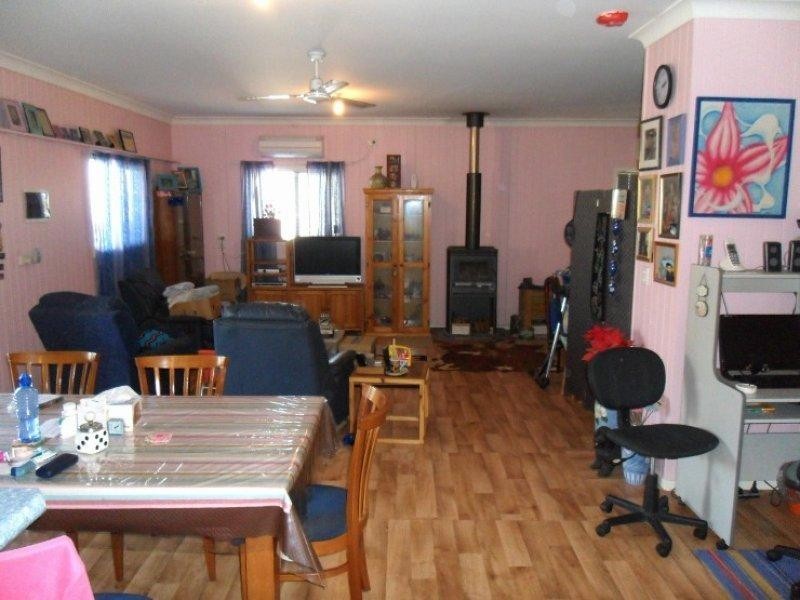 23 Arthur Street, Kingaroy QLD 4610