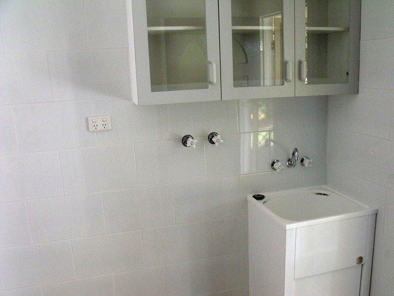 2 Brisbane Street, Nanango QLD 4615