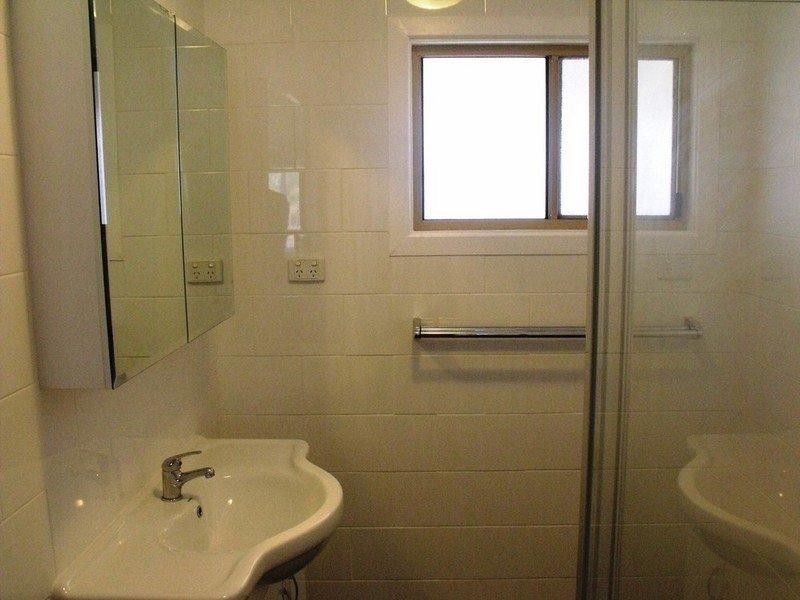 2 Brisbane Street, Nanango QLD 4615