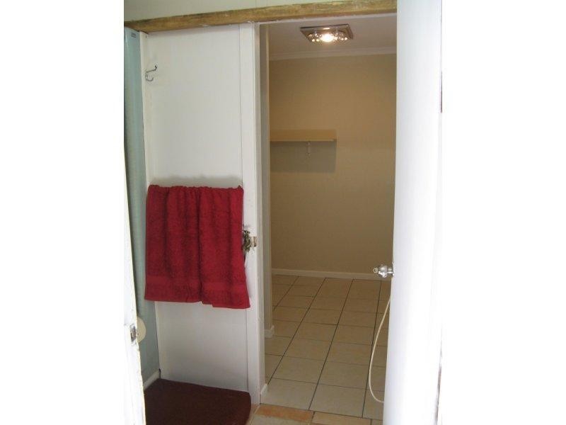 221 Martin Crescent, Benarkin QLD 4306