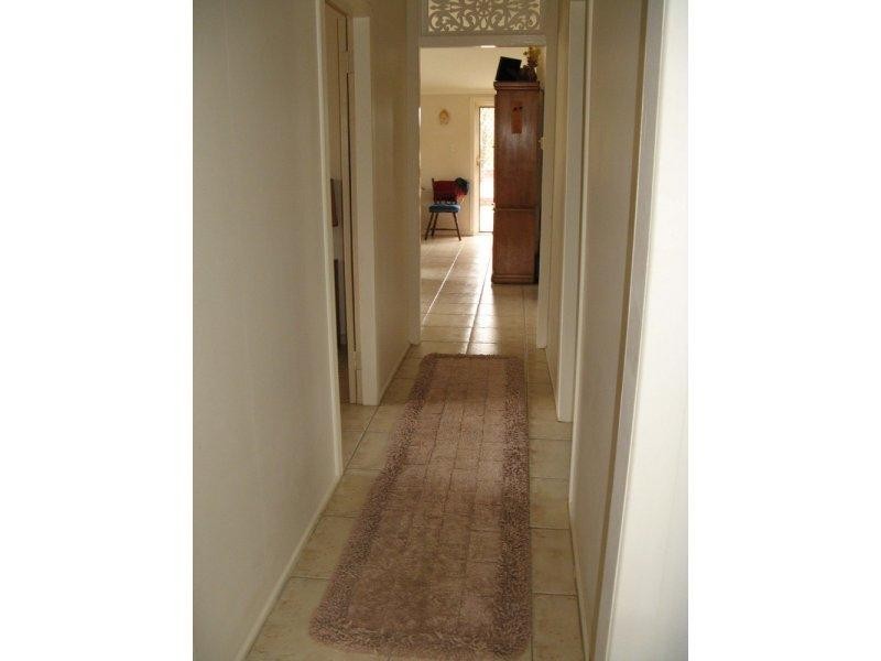 221 Martin Crescent, Benarkin QLD 4306