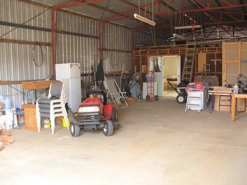 221 Martin Crescent, Benarkin QLD 4306