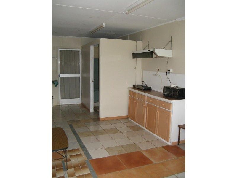 221 Martin Crescent, Benarkin QLD 4306