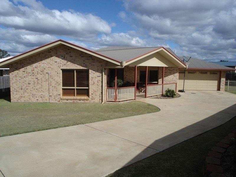 9 David Place, Kingaroy QLD 4610