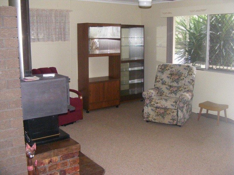 45 Wickham Street, Nanango QLD 4615