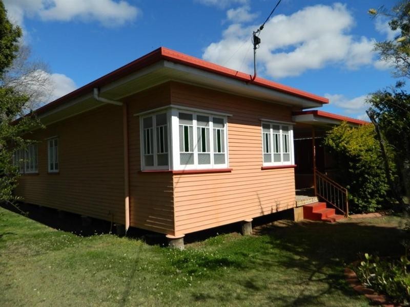 45 knight Street, Kingaroy QLD 4610